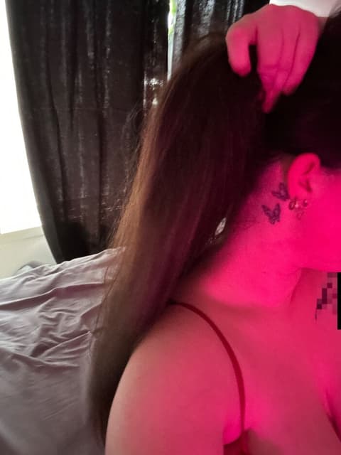 🦋 𝓑 𝓪 𝓫 𝔂 𝓰 𝓲 𝓻 𝓵 🦋, image 1 of 2
